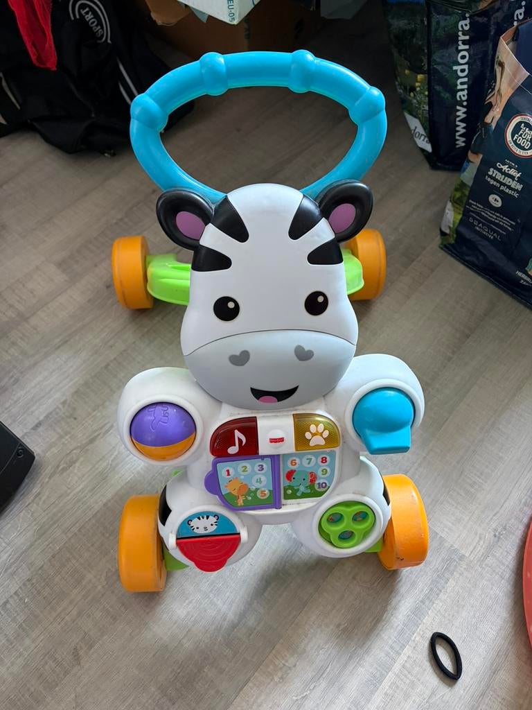 Trotteur zébre parlant Fisher Price, Enfants & Bébés, Enlèvement, Comme neuf