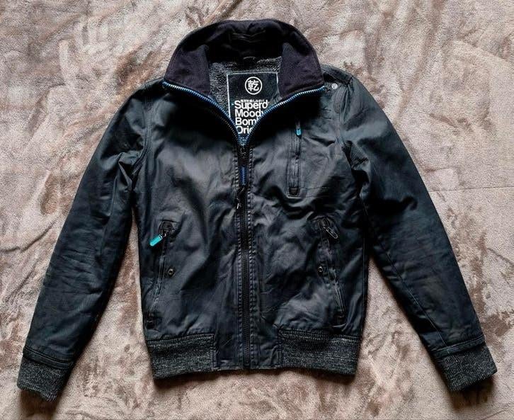 Veste Bomber Superdry - taille M - noire, Enlèvement ou Envoi, Porté, Taille 48/50 (M), Noir