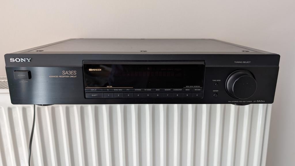 Sony ST-SA3ES high end tuner ES serie, TV, Hi-fi & Vidéo, Tuners, Enlèvement ou Envoi, Comme neuf, Analogique