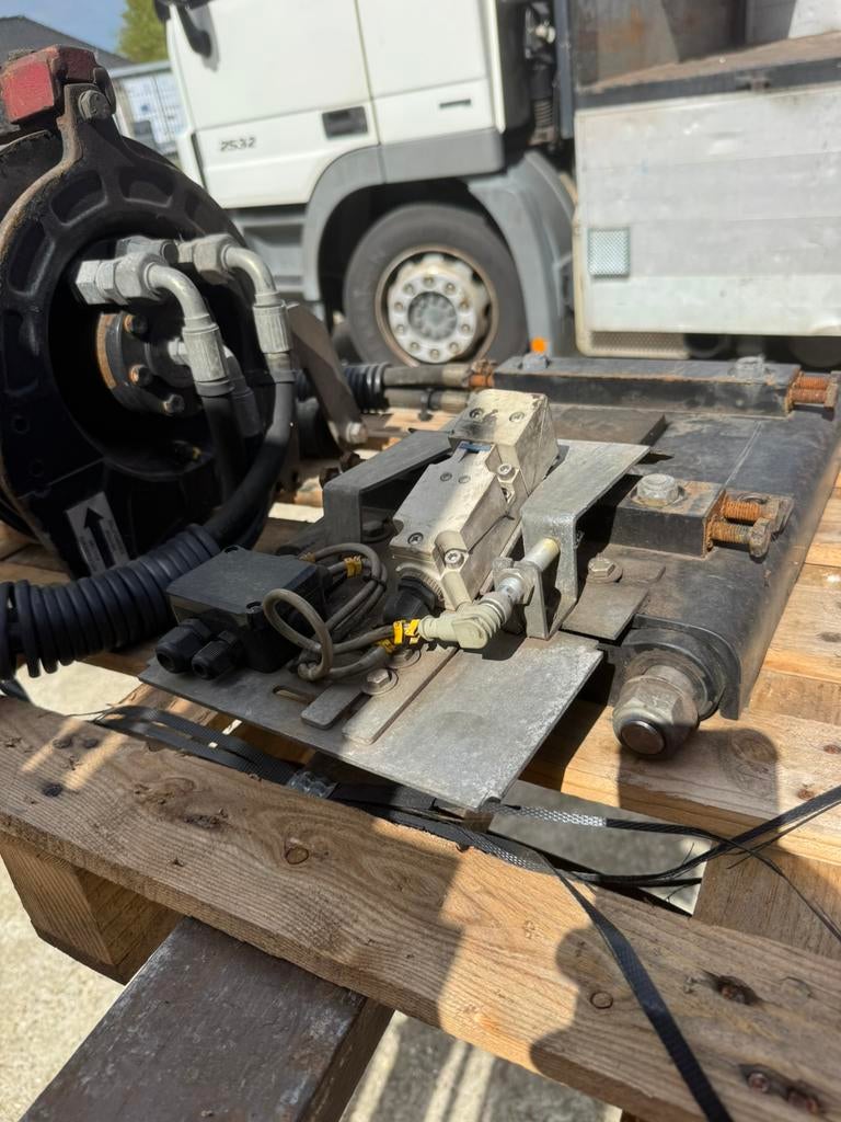 Hydraulische lier kraan, Ophalen, Gebruikt