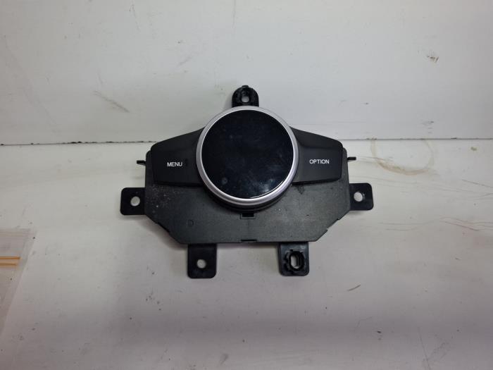 Bouton I-drive d'un Alfa Romeo Stelvio, -, 3 mois de garantie, Utilisé, Alfa Romeo