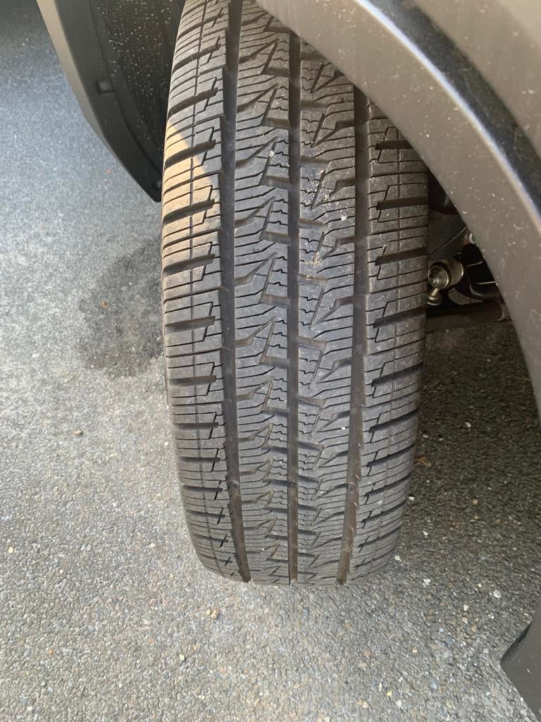 Nieuwe camperbanden op velg, Ophalen