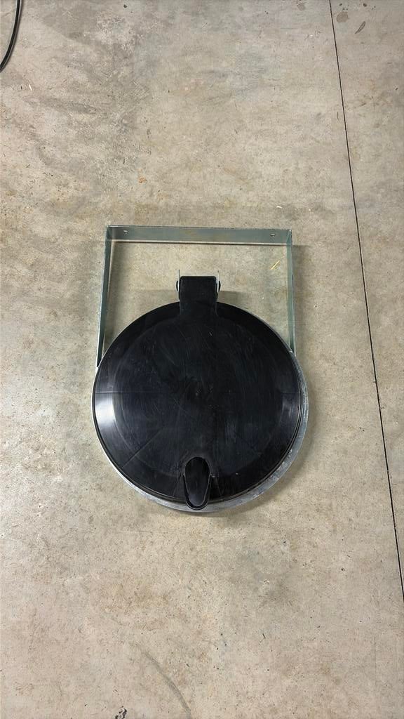 Vuilniszak houder / beugel voor vuilzak / muur montage, Ophalen, Gebruikt