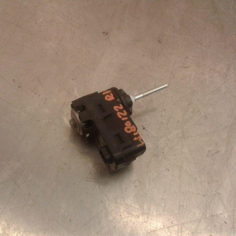 PHARE MOTEUR Kia Rio III (UB) (01-2011/12-2017), Autos : Pièces & Accessoires, Utilisé, Kia