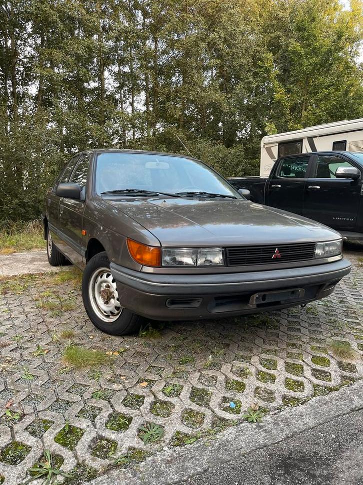 Mitsubishi Lancer 1.3 GL - Oldtimer Export Zo meenemen, Autos, Mitsubishi, Particulier, Lancer, Essence, Enlèvement