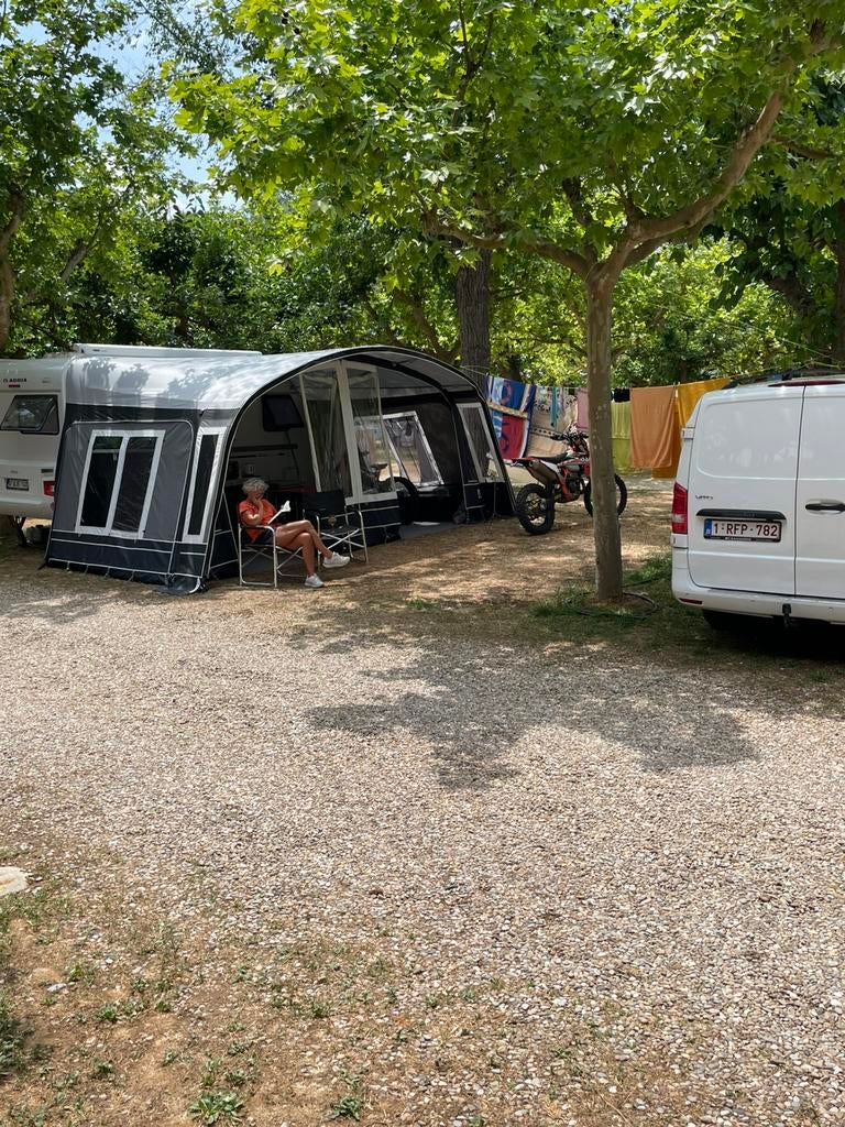 Auvent avec auvent et grand tapis de sol, Caravanes & Camping, Auvents, Enlèvement, Comme neuf, Dorema