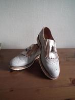 Chaussures en cuir pour femme, pointure 41 (Cypres), Autres couleurs, Porté, CYPRES, Chaussures basses