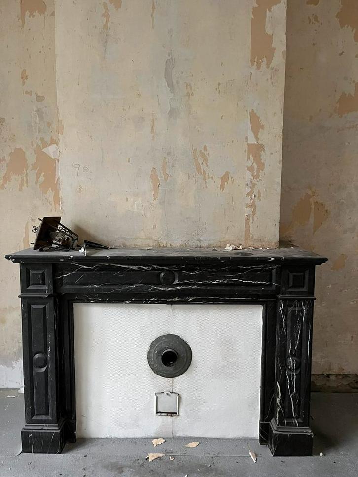 cheminée ancienne en marbre, Maison & Meubles, Cheminées, Enlèvement