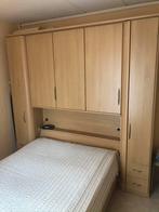 2-persoonsbed met ingebouwde kasten, Huis en Inrichting, Slaapkamer | Bedden, Ophalen, Gebruikt, Beige, Twijfelaar