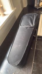 Vioolkist met schouderriem en binnenin fluwelen afwerking, Muziek en Instrumenten, Strijkinstrumenten | Violen en Altviolen, Ophalen