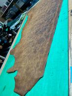 Cognac cryzz halve huid 1.3 mm dikte iets stug en glad A-113, Hobby en Vrije tijd, Ophalen of Verzenden, Zo goed als nieuw