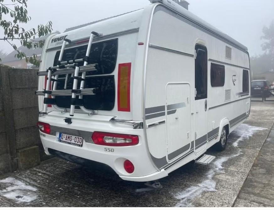 caravan fendt  saphir 550 TFKM PRIMA STAAT, Caravanes & Camping, Caravanes, Particulier, jusqu'à 5, 1500 - 2000 kg, Siège de train
