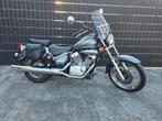 Suzuki intruder 125 ( vl 125 ) bouwjaar 2008 met 8000km's, Motoren, 2 cilinders, Chopper, Particulier, 125 cc