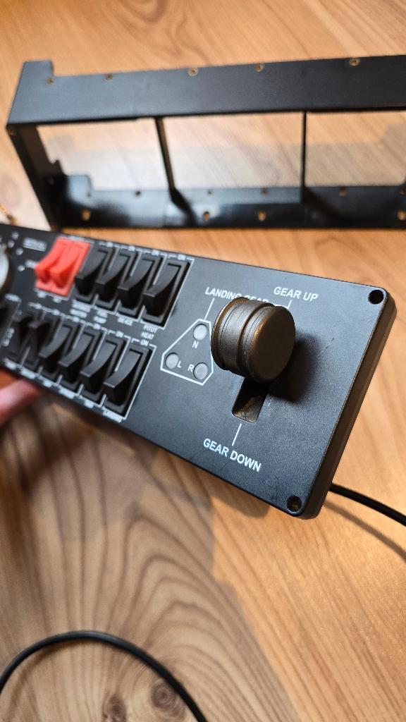 SAITEK Pro Flight Switch Panel MSFS / P3D, Informatique & Logiciels, Joysticks, Utilisé, Enlèvement ou Envoi