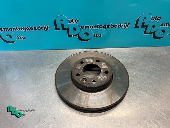 Disque de frein avant d'un Volkswagen Transporter (Transport, Autos : Pièces & Accessoires, Freins & Transmission, Volkswagen