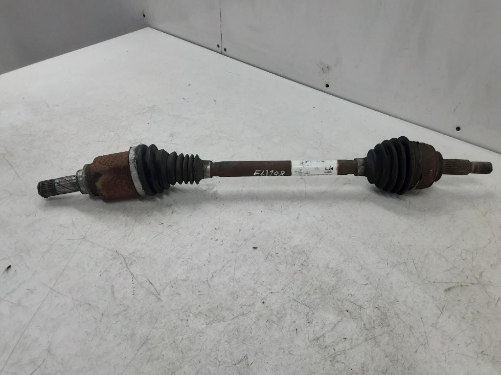 CARDAN AVANT GAUCHE (TRANSMISSION) Renault Captur (2R), Renault, Mevr. I. Hauben, Utilisé, Rue de l'Espoir 34 34
4030  GRIVEGNÉE, BE