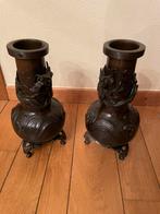 2 chineze bronzen vazen, Antiquités & Art, Antiquités | Bougeoirs, Enlèvement