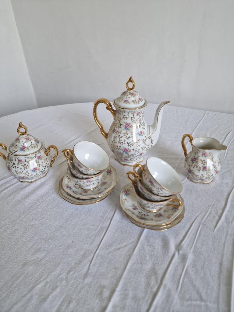 Service à thé porcelaine de Bavière, Enlèvement, Porcelaine