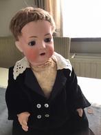 Antieke porseleinen pop ., Verzamelen, Poppen, Ophalen of Verzenden, Gebruikt, Pop