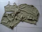 Nieuw 3 delig pyjama setje, meisjes/dames. mt S, Vêtements | Femmes, Pyjamas, Enlèvement ou Envoi, Neuf, Taille 36 (S)