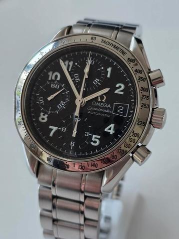 Omega Speedmaster date  beschikbaar voor biedingen