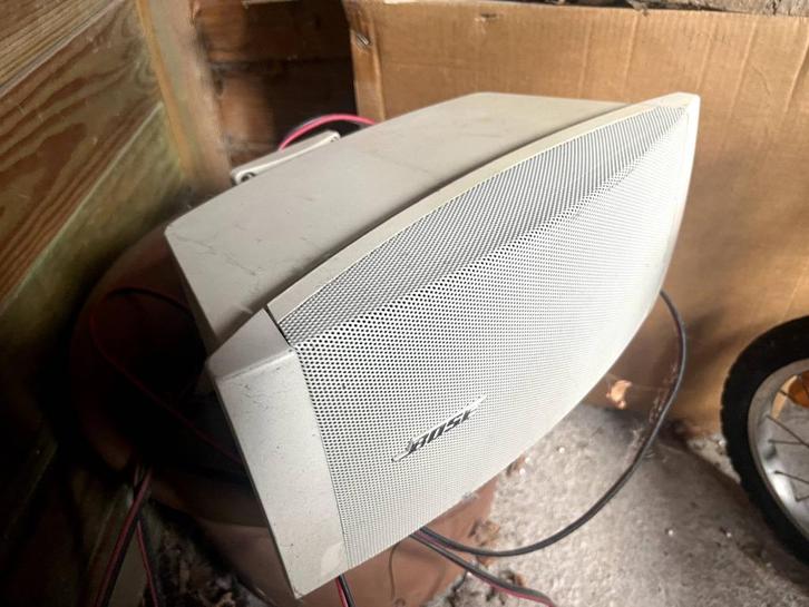Bose FreeSpace set – 2 speakers + versterker, Audio, Tv en Foto, Luidsprekerboxen, Zo goed als nieuw, Bose, Ophalen