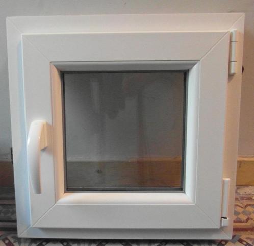 Partij Witte PVC ramen en deuren, Doe-het-zelf en Bouw, Glas en Ramen, Gebruikt, Gevelraam of Ruit, Dubbelglas, Ophalen