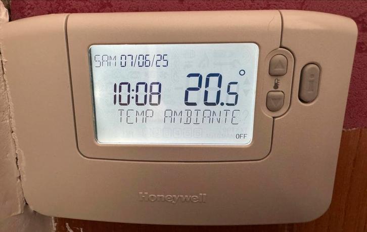 Thermostat Honeywell / 2 vannes neuf, Doe-het-zelf en Bouw, Thermostaten, Zo goed als nieuw, Ophalen