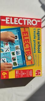 Electro lagere school, Ophalen