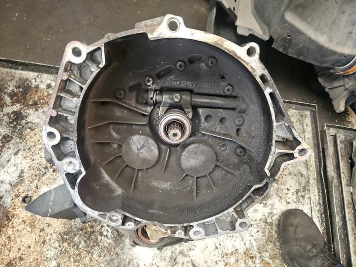 Boîte de vitesse d'un Mini Cooper, Autos : Pièces & Accessoires, Transmission & Accessoires, Mini, Utilisé, 3 mois de garantie