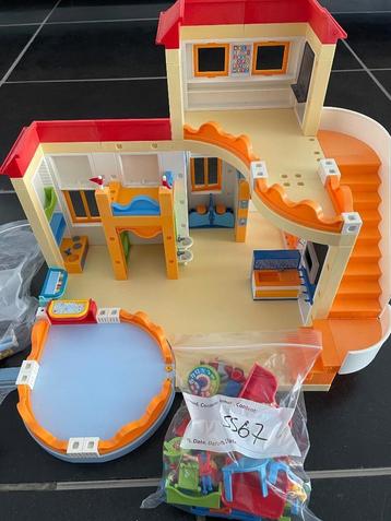 Playmobil kinderdagverblijf  beschikbaar voor biedingen