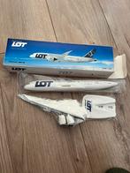 Modèle d'avion LOT entièrement emballé, Enlèvement, Neuf