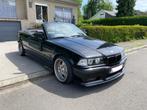 BMW 320i E36 Cabrio benzine /Automatique / Full Options, Cuir, Noir, Automatique, Carnet d'entretien