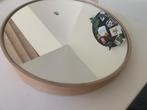 Leuk houten design spiegeltje, Huis en Inrichting, Woonaccessoires | Spiegels, Ophalen, Minder dan 50 cm, Rond, Zo goed als nieuw