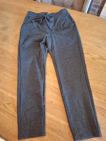 Broek vero moda xs donker grijs beschikbaar voor biedingen