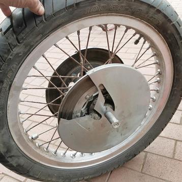 Honda GL 1000 wielen beschikbaar voor biedingen