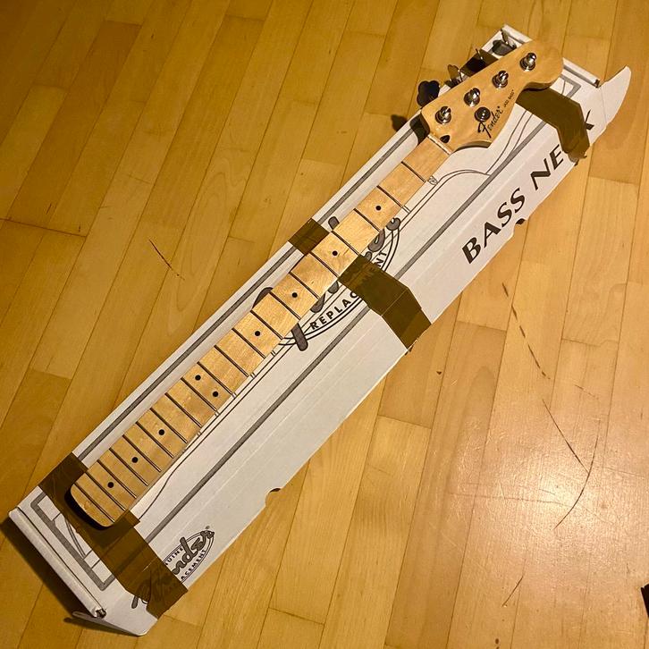 Fender Pluer Jazz Jass Neck 2021 volledig geladen, Muziek en Instrumenten, Instrumenten | Onderdelen, Zo goed als nieuw, Ophalen of Verzenden
