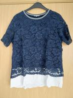 Blauw witte t-shirt maat 42, Kleding | Dames, Ophalen, Blauw, Maat 42/44 (L), Zo goed als nieuw