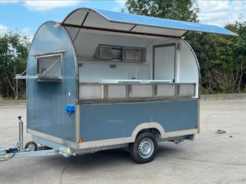 Professionele Foodtruck  DE RYCK - 1300 kg MTM- 2022-BTW IN! beschikbaar voor biedingen