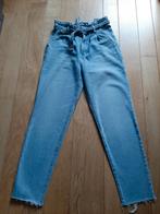 Ultra high mom jeans Hollister W25/L27, W27 (confection 34) ou plus petit, Bleu, Porté, Hollister