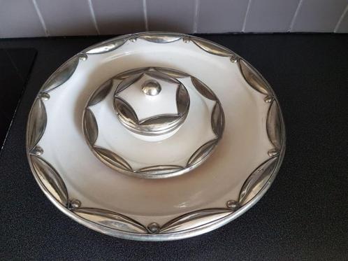 2 keramieke emaille schaaltjes met zilveren beslag, Huis en Inrichting, Woonaccessoires | Schalen en Manden, Gebruikt, Schaal