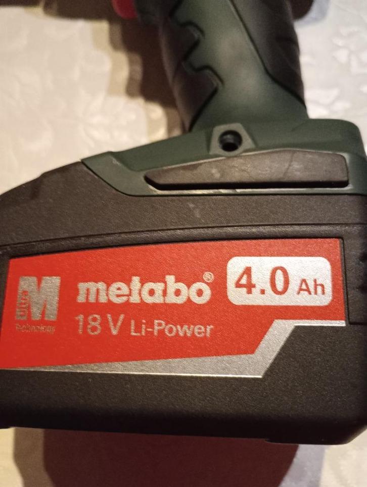 Je vend visseuse Metabo, Bricolage & Construction, Outillage | Foreuses, Neuf, Foreuse et Perceuse, Mécanisme de percussion, Vitesse variable