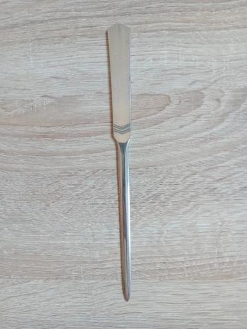 Briefopener, papiersnijder  beschikbaar voor biedingen