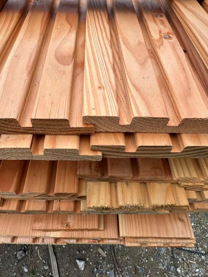 Goedkope Douglas palen en profiel planken, Doe-het-zelf en Bouw, Hout en Planken, Zo goed als nieuw, Plank, Ophalen