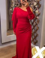 Robe de soirée louer €70 seulement 🤩, Kleding | Dames, Gelegenheidskleding, Ophalen of Verzenden, Zo goed als nieuw