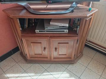 Meubles en bois divers modèles  beschikbaar voor biedingen