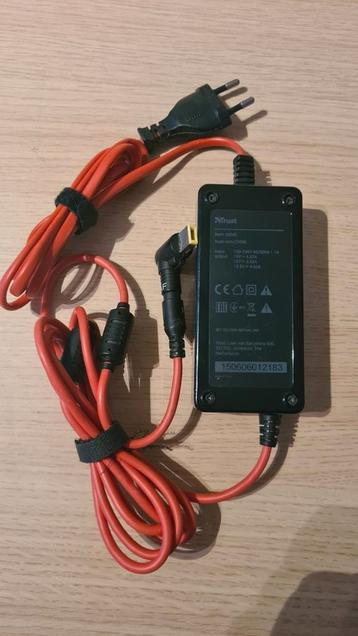 Trust LTC-690 laptop charger 20586 - 90w beschikbaar voor biedingen