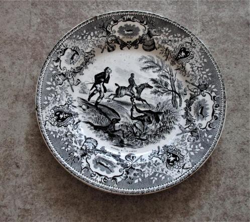 1 bord jacht en 1 hangbord 900-1900 Bergues St. Winoc, Antiek en Kunst, Antiek | Wandborden en Tegels, Ophalen of Verzenden