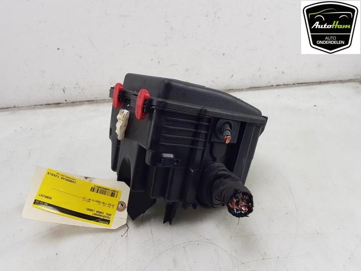 ZEKERINGKAST Opel Corsa F (UB / UH / UP) (01-2019/-), Auto-onderdelen, Elektronica en Kabels, Opel, Gebruikt