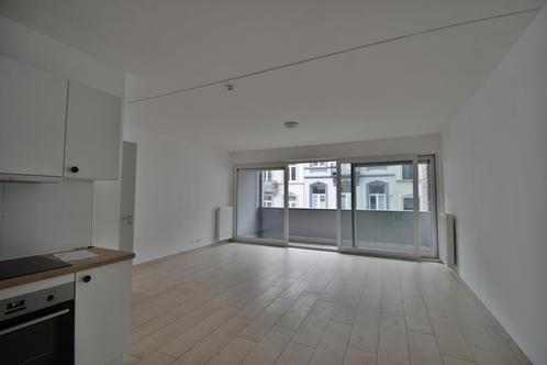 Appartement à louer à Anderlecht, 3 chambres, Immo, Huizen te huur, Appartement